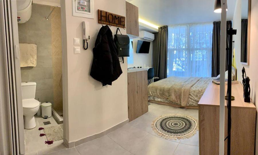 Center Deluxe Studio 塞萨洛尼基 外观 照片